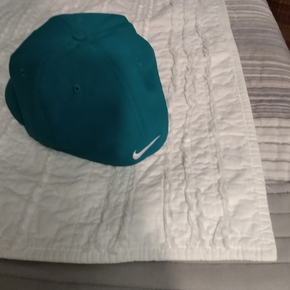 Nike ball caps - Picture 3 of 7